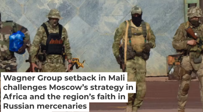 Russian mercenaries accompany a soldier in northern Mali. French Army via AP